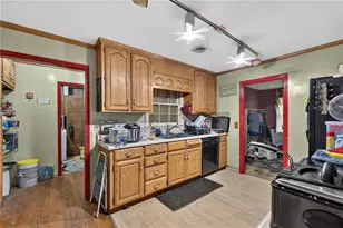 188 Fieldstone Ln, Covington, GA 30016 - Photo 8