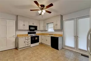 4921 Merlin Dr, Oakwood, GA 30566 - Photo 16