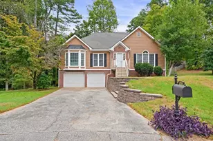 4814 Hillside Ct, Powder Springs, GA 30127 - Photo 2