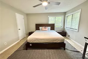 4579 Glenforest Dr NE, Roswell, GA 30075 - Photo 8