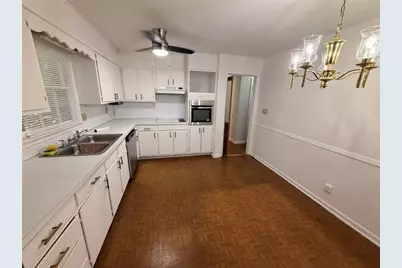 2878 Pine Valley Circle, East Point, GA 30344 - Photo 6