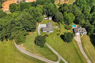 142 Collett Dr, Canton, GA 30115 - Photo 24