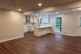 5350 Hearn Rd, Ellenwood, GA 30294 - Photo 8