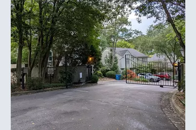 502 Defoors Lndg NW, Atlanta, GA 30318 - Photo 2