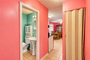 1785 Bond Dr SW, Atlanta, GA 30315 - Photo 12