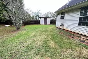 660 Meadows Ln, Social Circle, GA 30025 - Photo 36