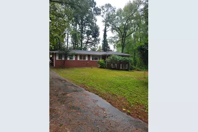 1482 Spring Valley Lane, Stone Mountain, GA 30087 - Photo 2