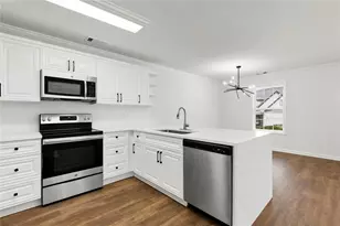 728 Skyview Dr NE, Marietta, GA 30060 - Photo 10