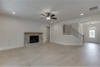 4870 Honeycrest Lane, Buford, GA 30518 - Photo 10