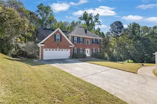 3736 Landmark Dr, Douglasville, GA 30135 - Photo 2
