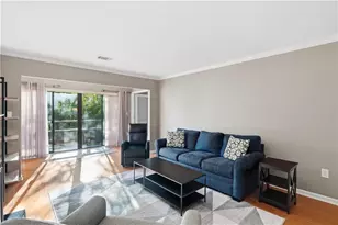 1418 Highland Bluff Dr S E, Atlanta, GA 30339 - Photo 8