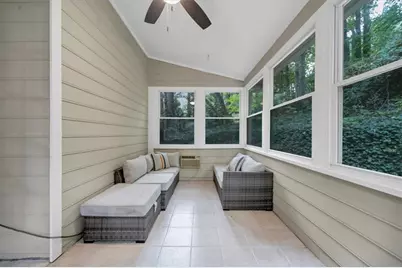 320 Kings Court NE, Marietta, GA 30067 - Photo 20