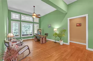 3161 Perimeter Cir, Buford, GA 30519 - Photo 14
