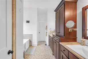 3161 Perimeter Cir, Buford, GA 30519 - Photo 34