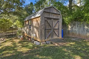 1905 Macby Dr, Marietta, GA 30066 - Photo 76