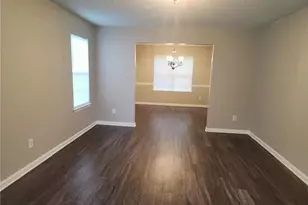 1535 Rogers Crossing Dr, Lithonia, GA 30058 - Photo 12
