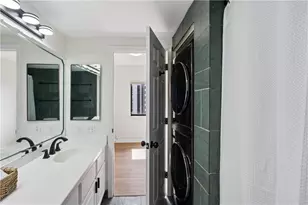 3481 Lakeside Dr NE, Atlanta, GA 30326 - Photo 18