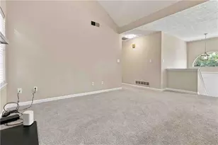 400 Camilla Cir SW, Mableton, GA 30126 - Photo 14