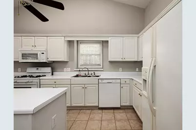 570 Olde Lauren Court, Alpharetta, GA 30022 - Photo 16