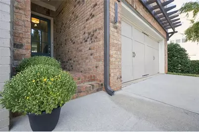 1010 Milhaven Drive, Roswell, GA 30076 - Photo 2