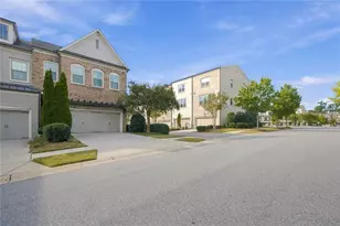 1010 Milhaven Dr, Roswell, GA 30076 - Photo 60