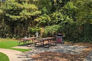 6700 Roswell Rd, Sandy Springs, GA 30328 - Photo 32