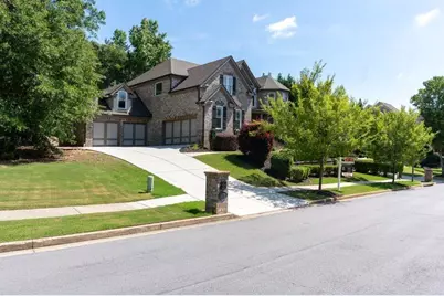 3079 Hidden Falls Drive, Buford, GA 30519 - Photo 4