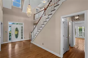 420 Clubfield Dr, Roswell, GA 30075 - Photo 6