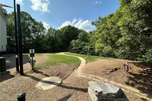 1105 Liberty Pkwy NW, Atlanta, GA 30318 - Photo 26