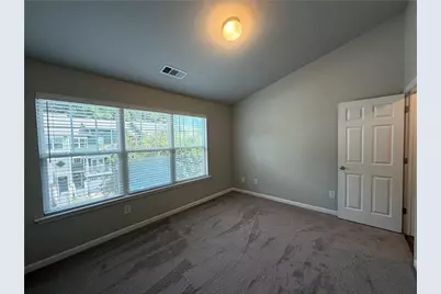 1105 Liberty Parkway NW, Atlanta, GA 30318 - Photo 16