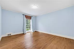 5715 Lake Island Dr, Sandy Springs, GA 30327 - Photo 16