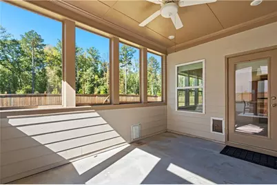 130 Airmont Drive, Sharpsburg, GA 30277 - Photo 2