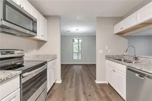 5557 Mountain Springs Cir, Stone Mountain, GA 30088 - Photo 14
