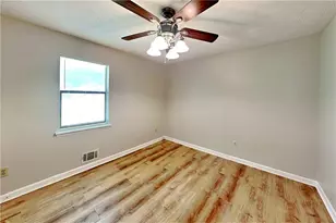 6690 Judy Ln, Riverdale, GA 30296 - Photo 14