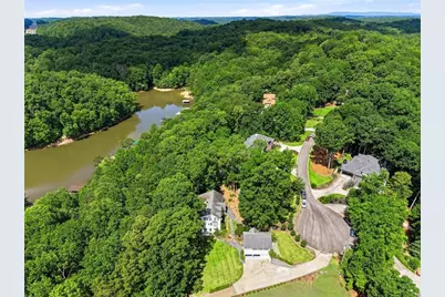 380 Fredricks Cove, Dawsonville, GA 30534 - Photo 4