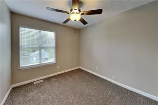 3332 Country Creek Dr NW, Kennesaw, GA 30152 - Photo 16