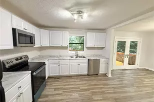 4100 Oak Stone Dr, Douglasville, GA 30135 - Photo 8