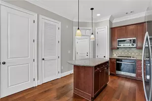 3635 E Paces Circle NE, Atlanta, GA 30326 - Photo 4