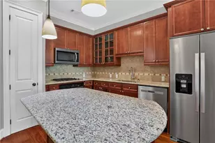 3635 E Paces Circle NE, Atlanta, GA 30326 - Photo 12