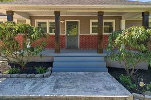 258 Rockin Hill Dr, Marietta, GA 30060 - Photo 2