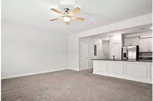 2202 Miranda Dr, Morrow, GA 30260 - Photo 4