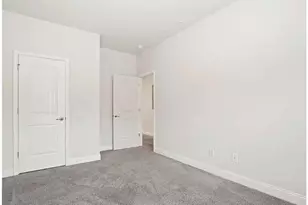2202 Miranda Dr, Morrow, GA 30260 - Photo 6