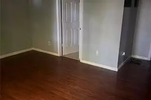 1211 Sweet Woods Dr, Lawrenceville, GA 30044 - Photo 10