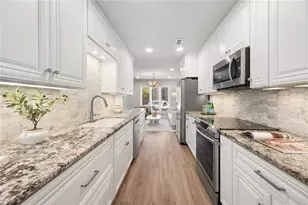 7 Ivy Gates NE, Atlanta, GA 30342 - Photo 8
