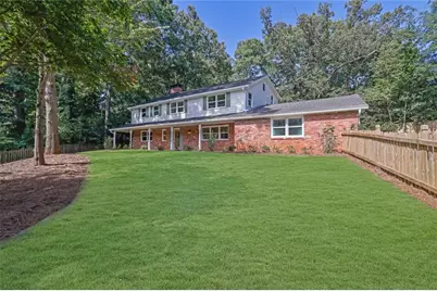 2204 Creek Park Road, Decatur, GA 30033 - Photo 2