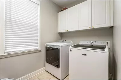 1572 Gilstrap Lane NW, Atlanta, GA 30318 - Photo 22