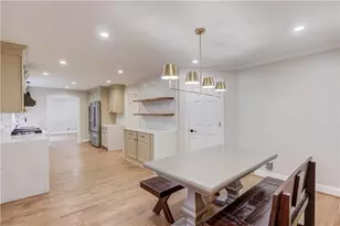 7680 Ryefield Dr, Sandy Springs, GA 30350 - Photo 20