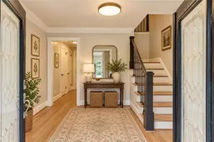 7680 Ryefield Dr, Sandy Springs, GA 30350 - Photo 4