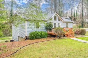 549 Pineland Circle SW, Mableton, GA 30126 - Photo 1