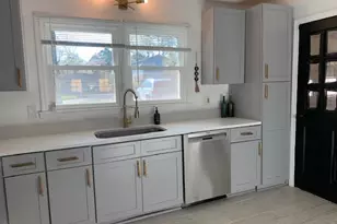 470 Karen Dr, Alpharetta, GA 30009 - Photo 10